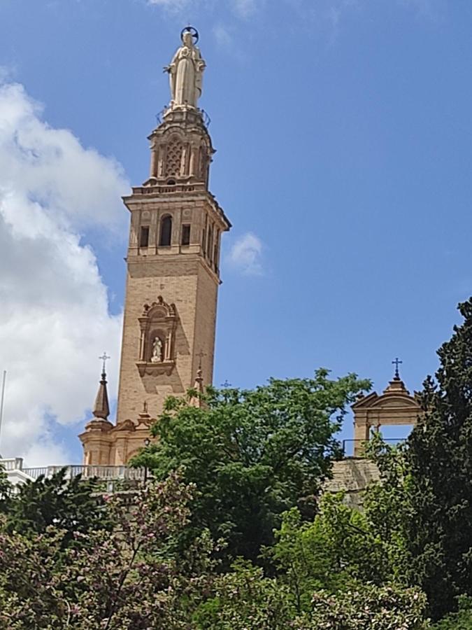Apartamento Duplex El Monumento San Juan de Aznalfarache Luaran gambar